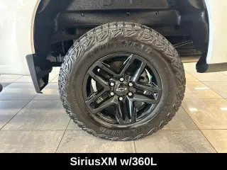 Chevrolet Silverado 1500 2024 4x4 LT Trail Boss 4 puertas Cabina Crew 5.8 pies. SB