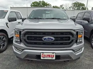 Ford F-150 2023 4x4 XLT 4 puertas SuperCrew 5.5 pies. SB