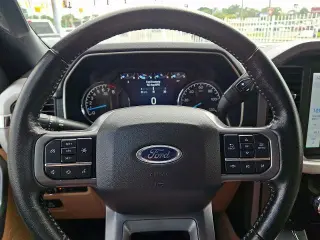 Ford F-150 2022 4x4 XLT 4 puertas SuperCrew 5.5 pies. SB