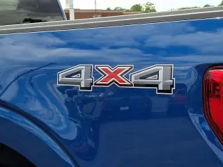 Ford F-150 2022 4x4 XLT 4 puertas SuperCrew 5.5 pies. SB