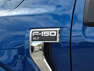 Ford F-150 2022 4x4 XLT 4 puertas SuperCrew 5.5 pies. SB