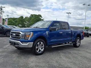 Ford F-150 2022 4x4 XLT 4 puertas SuperCrew 5.5 pies. SB