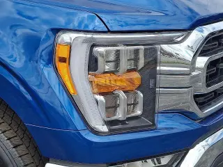 Ford F-150 2022 4x4 XLT 4 puertas SuperCrew 5.5 pies. SB