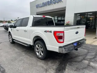 Ford F-150 2023 4x4 Lariat 4 puertas SuperCrew 5.5 pies. SB