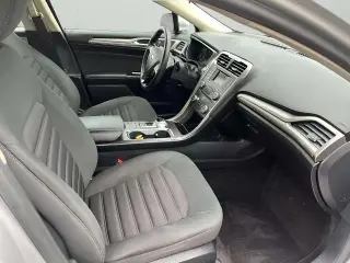 Ford Fusion 2017 SE 4 puertas Sedan