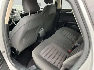 Ford Fusion 2017 SE 4 puertas Sedan