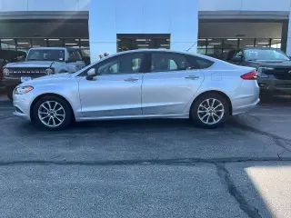 Ford Fusion 2017 SE 4 puertas Sedan