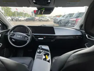 Kia EV6 2023 AWD Wind 4 puertas Crossover
