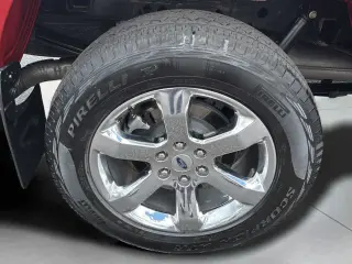 Ford F-150 2023 4x4 XLT 4 puertas SuperCrew 6.5 pies SB