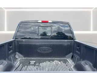 Ford F-150 2023 4x4 Lariat 4 puertas SuperCrew 6.5 pies SB