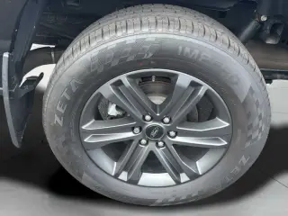 Ford F-150 2023 4x4 Lariat 4 puertas SuperCrew 6.5 pies SB