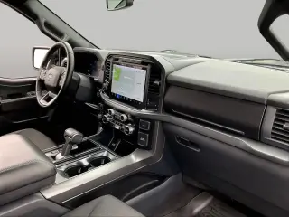 Ford F-150 2024 4x4 XLT 4 puertas SuperCrew 5.5 pies. SB