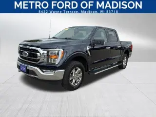 Ford F-150 2023 4x4 XLT 4 puertas SuperCrew 5.5 pies. SB