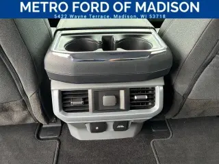 Ford F-150 2023 4x4 XLT 4 puertas SuperCrew 5.5 pies. SB