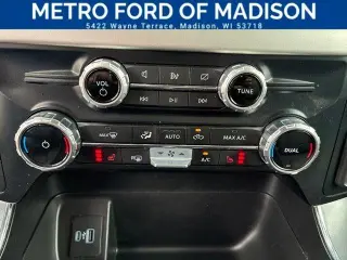 Ford F-150 2023 4x4 XLT 4 puertas SuperCrew 5.5 pies. SB