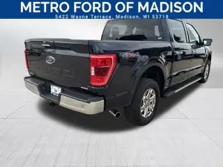 Ford F-150 2023 4x4 XLT 4 puertas SuperCrew 5.5 pies. SB