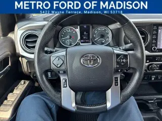 Toyota Tacoma 2021 4x4 Limited 4 puertas Doble Cabina 5.0 pies SB