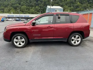 Jeep Compass 2017 4X4 Sport 4 puertas SUV