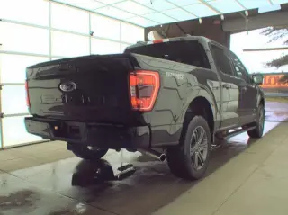 Ford F-150 2023 4x4 XLT 4 puertas SuperCrew 6.5 pies SB