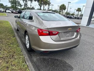 Chevrolet Malibu 2025 LT 4 puertas Sedán con paquete 1LT