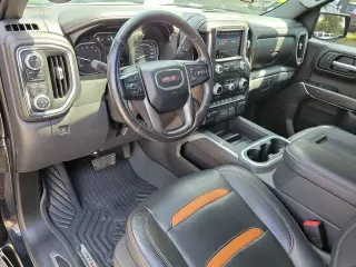 GMC Sierra 1500 2021 4x4 AT4 Cabina Crew 4 puertas 5.8 pies. Caja corta