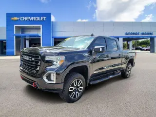 GMC Sierra 1500 2021 4x4 AT4 Cabina Crew 4 puertas 5.8 pies. Caja corta