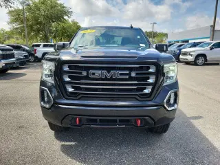 GMC Sierra 1500 2021 4x4 AT4 Cabina Crew 4 puertas 5.8 pies. Caja corta