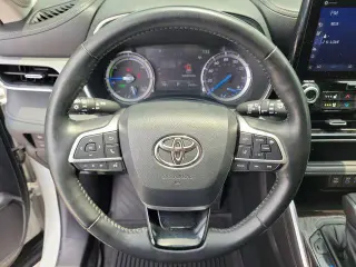 Toyota Highlander Híbrido 2022 AWD Platinum 4 puertas SUV