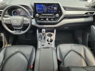 Toyota Highlander Híbrido 2022 AWD Platinum 4 puertas SUV