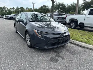 Toyota Corolla 2023 LE 4 puertas Sedan