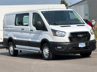 Furgoneta de carga Ford Transit 2023 AWD 250 3 puertas SWB techo bajo