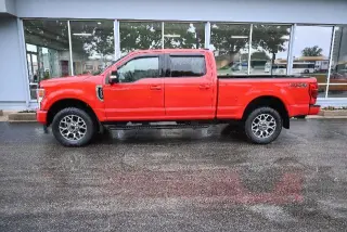 Ford F-250 Super Duty 2022 4x4 King Ranch 4 puertas Cabina Crew 6.8 pies. SB Pickup
