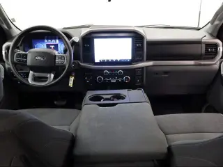 Ford F-150 2025 4x4 XLT 4 puertas SuperCrew 5.5 pies. SB