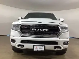 Ram 1500 2023 4x4 Limited 4 puertas Cabina Crew 5.6 pies. Caja corta Pickup