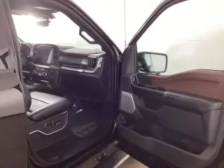 Ford F-150 2021 4x4 Lariat 4 puertas SuperCrew 5.5 pies. SB