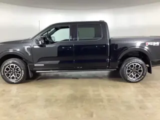 Ford F-150 2021 4x4 Lariat 4 puertas SuperCrew 5.5 pies. SB