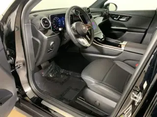 Mercedes-Benz GLC 2025 AWD GLC 300 4MATIC 4 puertas SUV