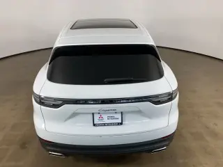 Porsche Cayenne 2022 AWD 4 puertas SUV