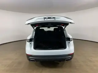 Porsche Cayenne 2022 AWD 4 puertas SUV