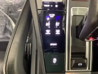 Porsche Cayenne 2022 AWD 4 puertas SUV