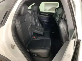 Porsche Cayenne 2022 AWD 4 puertas SUV