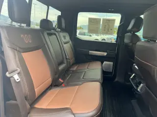Ford F-150 2021 4x4 King Ranch 4 puertas SuperCrew 5.5 pies. Caja corta
