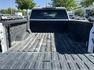 GMC Sierra 3500HD 2021 4x4 AT4 Cabina Crew 4 puertas SRW