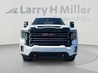 GMC Sierra 3500HD 2021 4x4 AT4 Cabina Crew 4 puertas SRW
