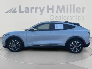 Ford Mustang Mach-E 2023 AWD Premium 4 puertas SUV