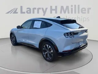 Ford Mustang Mach-E 2023 AWD Premium 4 puertas SUV