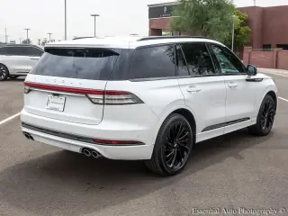 Lincoln Aviator 2023 AWD Reserve 4 puertas SUV