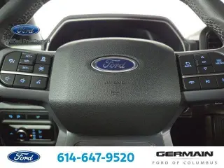 Ford F-150 2023 4x4 XLT 4 puertas SuperCrew 5.5 pies. Caja corta