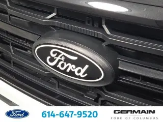 Ford F-150 2025 4x4 XLT 4 puertas SuperCrew 5.5 pies. SB