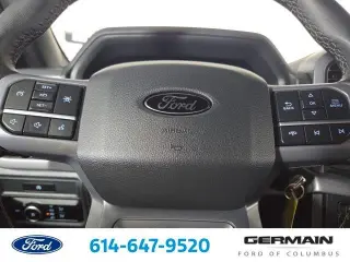 Ford F-150 2025 4x4 XLT 4 puertas SuperCrew 5.5 pies. SB